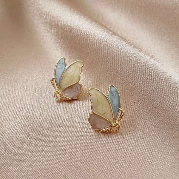 aretes mariposa dropped oil pastel - Imagen 3