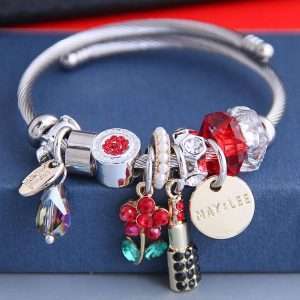 pulsera-charms-lips-and-lipstick