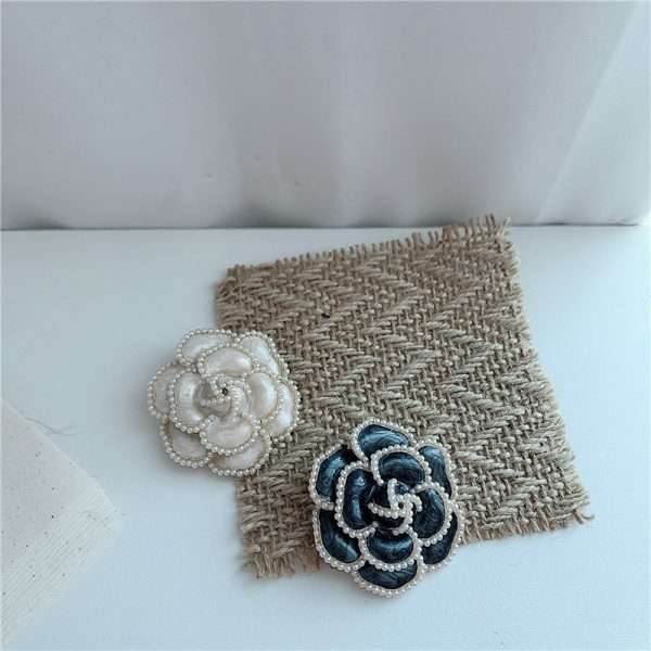 broche camelia negra - Imagen 3