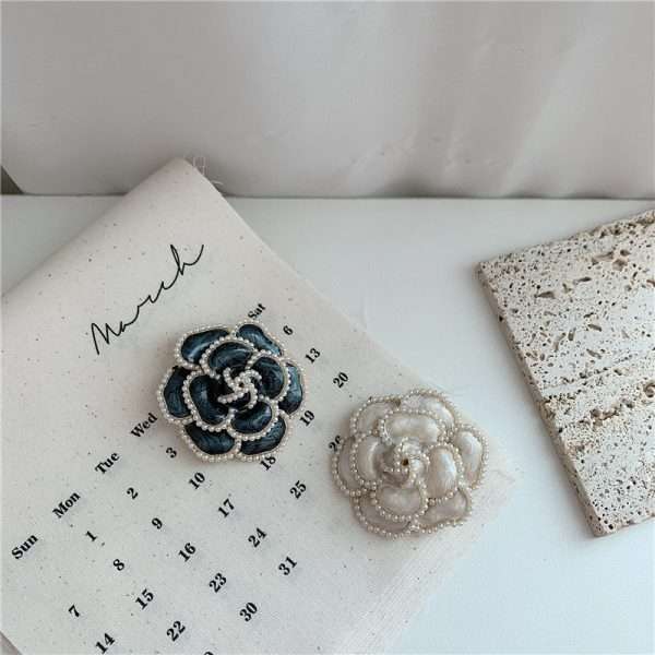 broche camelia negra - Imagen 2