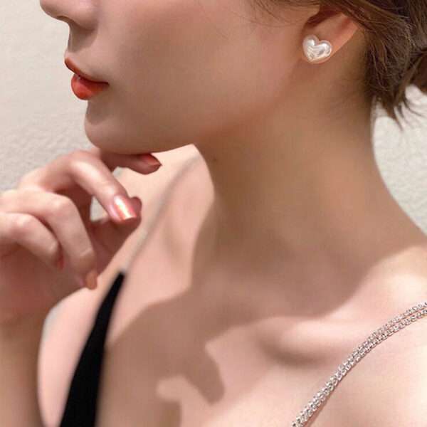 aretes corazones blancos - Imagen 2