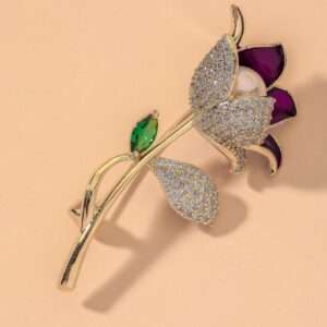 broche pearl flower