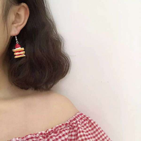 aretes strawberry cake - Imagen 3