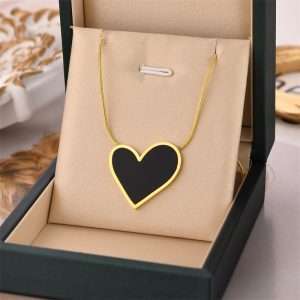 cadena corazón golden negro