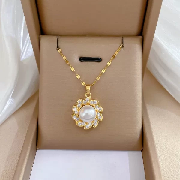cadena flor de perla zircon