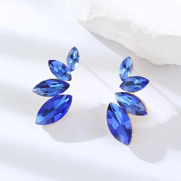 aretes hojas azules