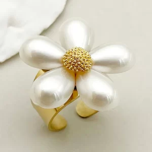 anillo pearl flower margarita