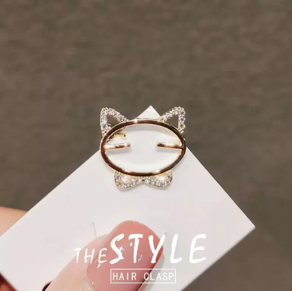 broche Molly cat zircon