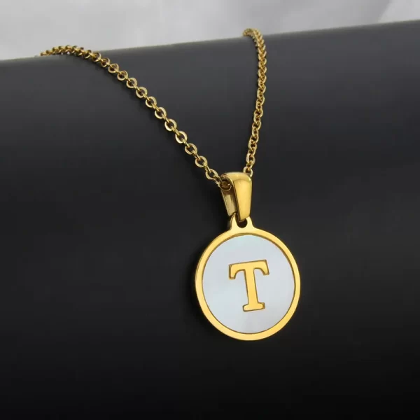 cadena letras round shell T