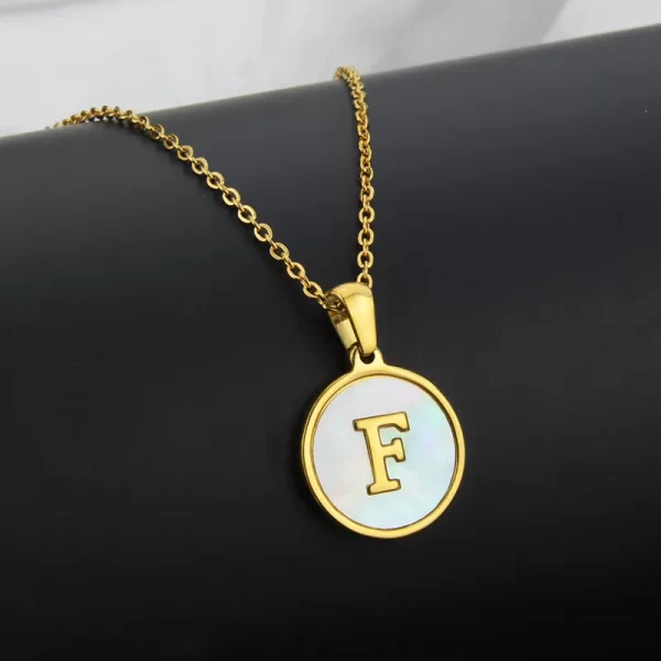 cadena letras round shell F