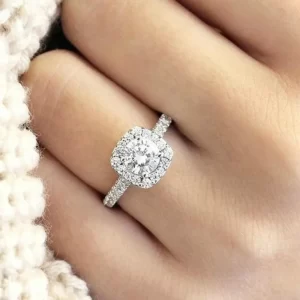anillo zircon cuadrado