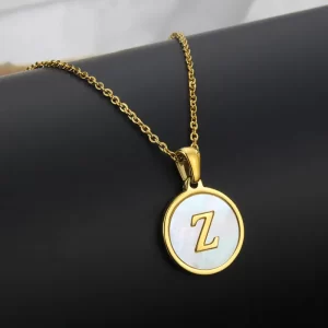 cadena round shell letra Z