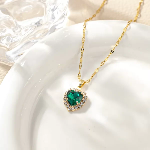 cadena corazon zircon verde