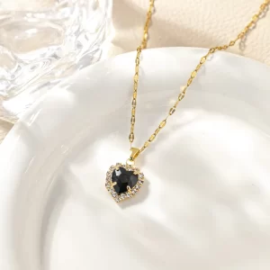 cadena corazon zircon negro