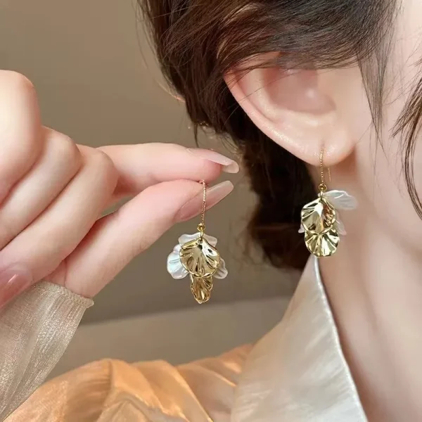aretes hojas steel perla - Imagen 2