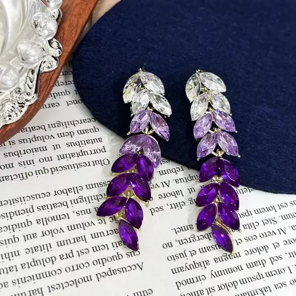aretes hojas crystal lila degradee