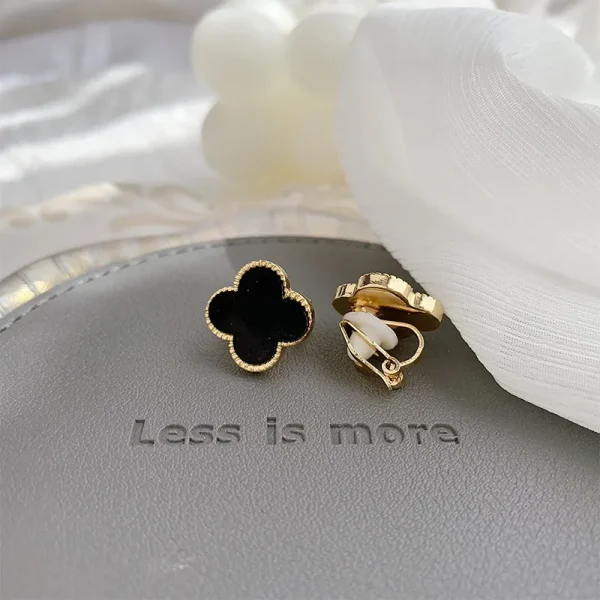 aretes broche de clipestilo Van Cleef trebol negro - Imagen 2